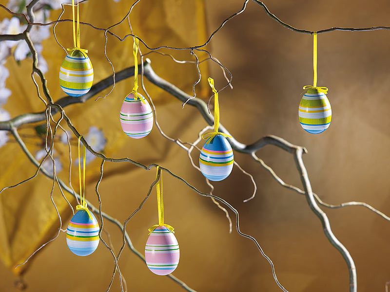 ; Deko-Holzleitern in Weihnachtsbaum-Form, Deko-Wichtel mit LED-BeleuchtungOster-Strohhasen 