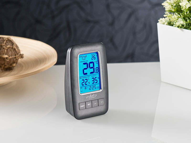 ; Funk-Wetterstationen mit Außensensor, WLAN und App Funk-Wetterstationen mit Außensensor, WLAN und App 